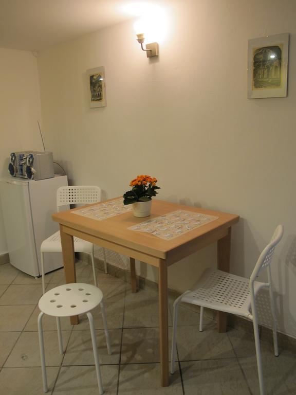 Apartament Kazimierz Brzozowa Διαμέρισμα Krasków Δωμάτιο φωτογραφία